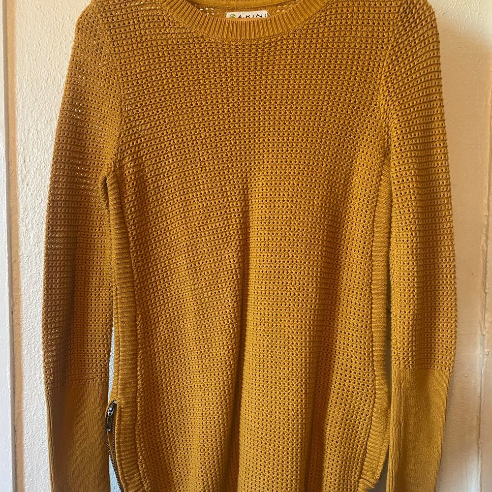 Mustard color sweater- size small/medium